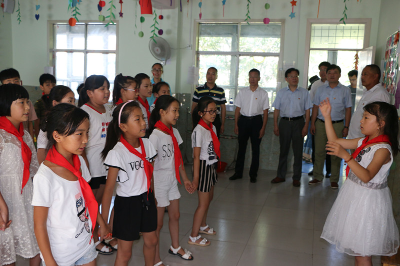 支教2_副本.jpg 支教2_副本.jpg